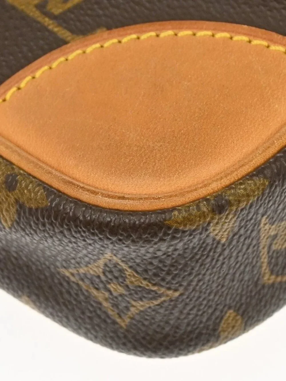 LOUIS VUITTON MARLY DRAGONNE GM CLUCTH BAG